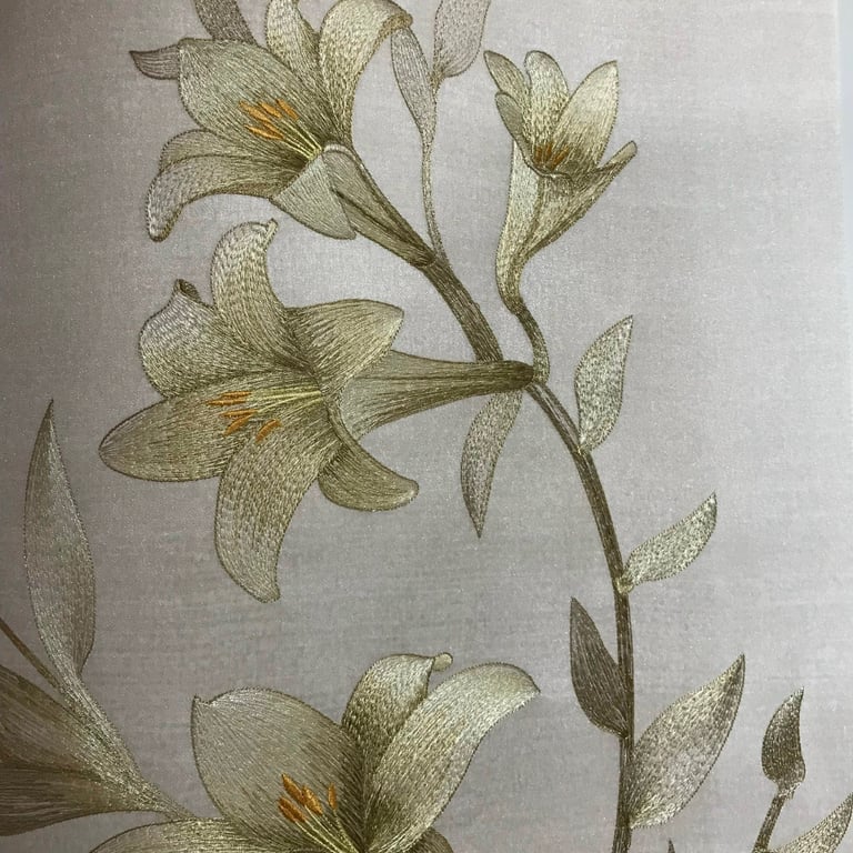 Hoa Lily